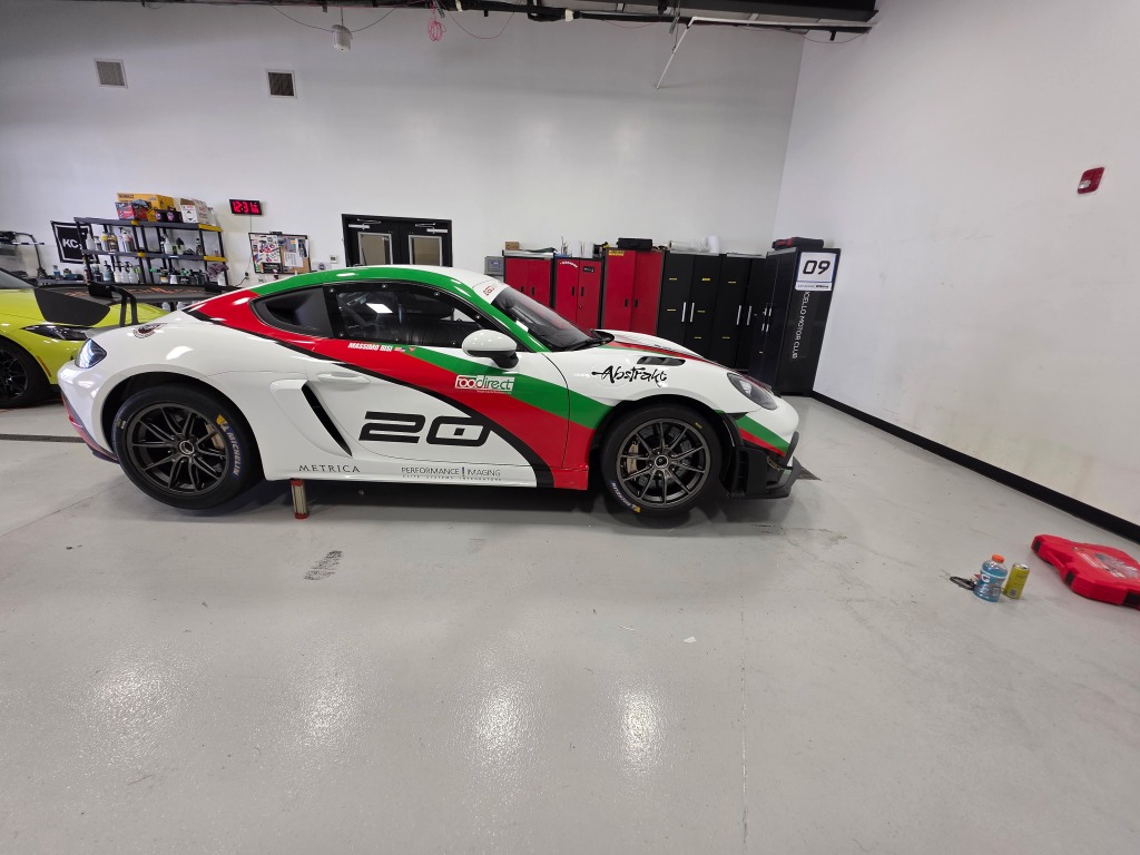 Porsche 718 Cayman GT4 Passenger Side Profile Livery in Shop